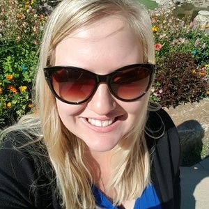 Meet your Posher, Jessica